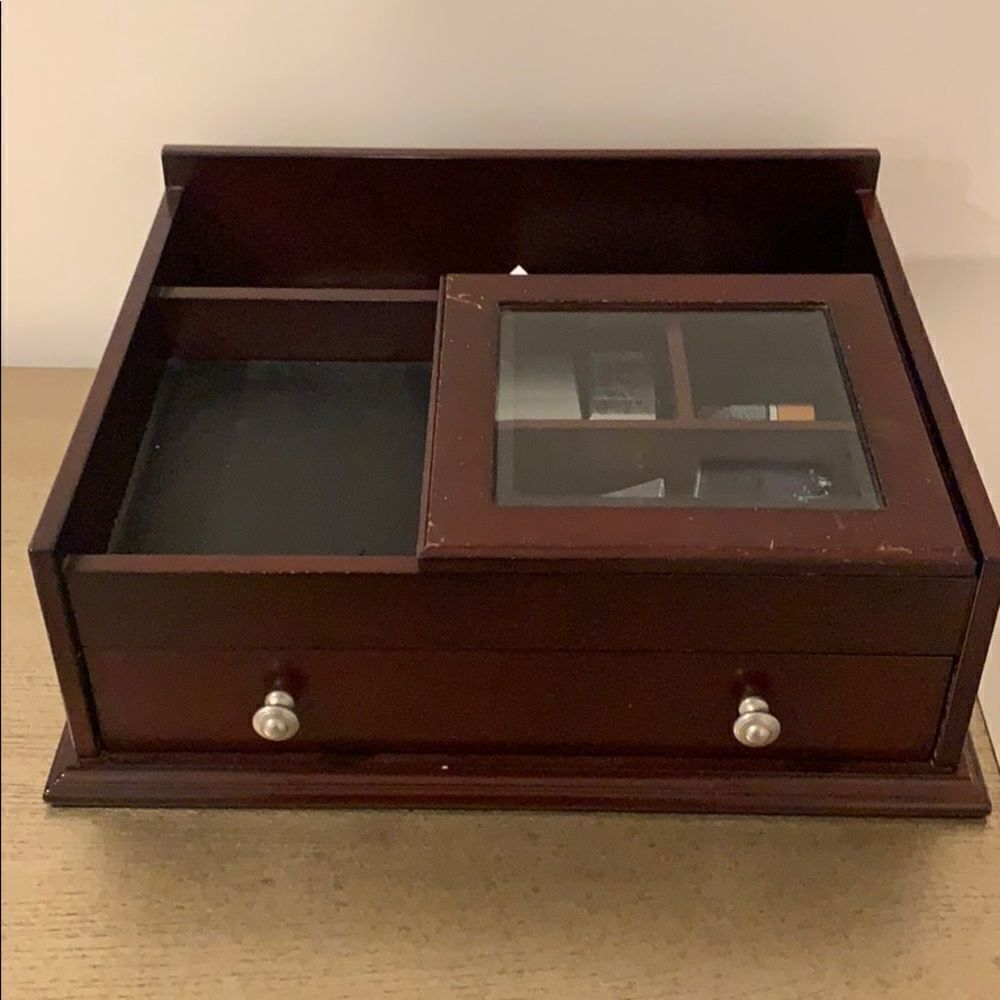 🎉last deal🎉Men’s organizer box